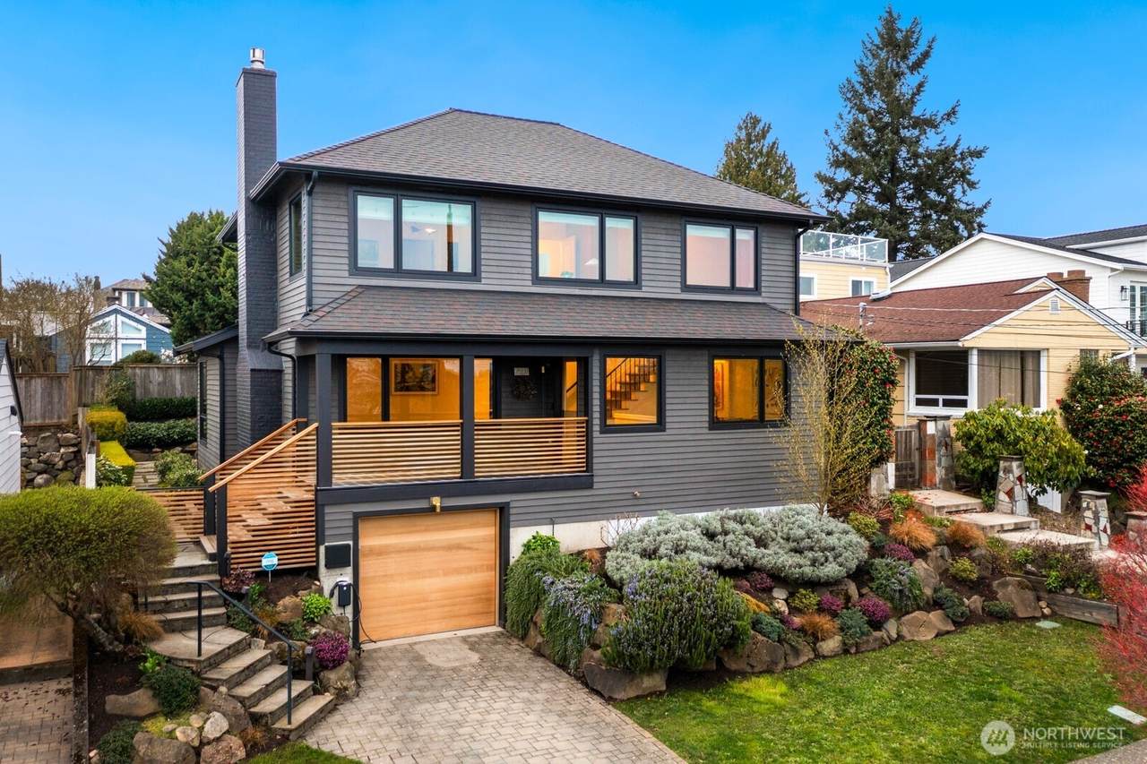 2507 27th Avenue - Photo 1
