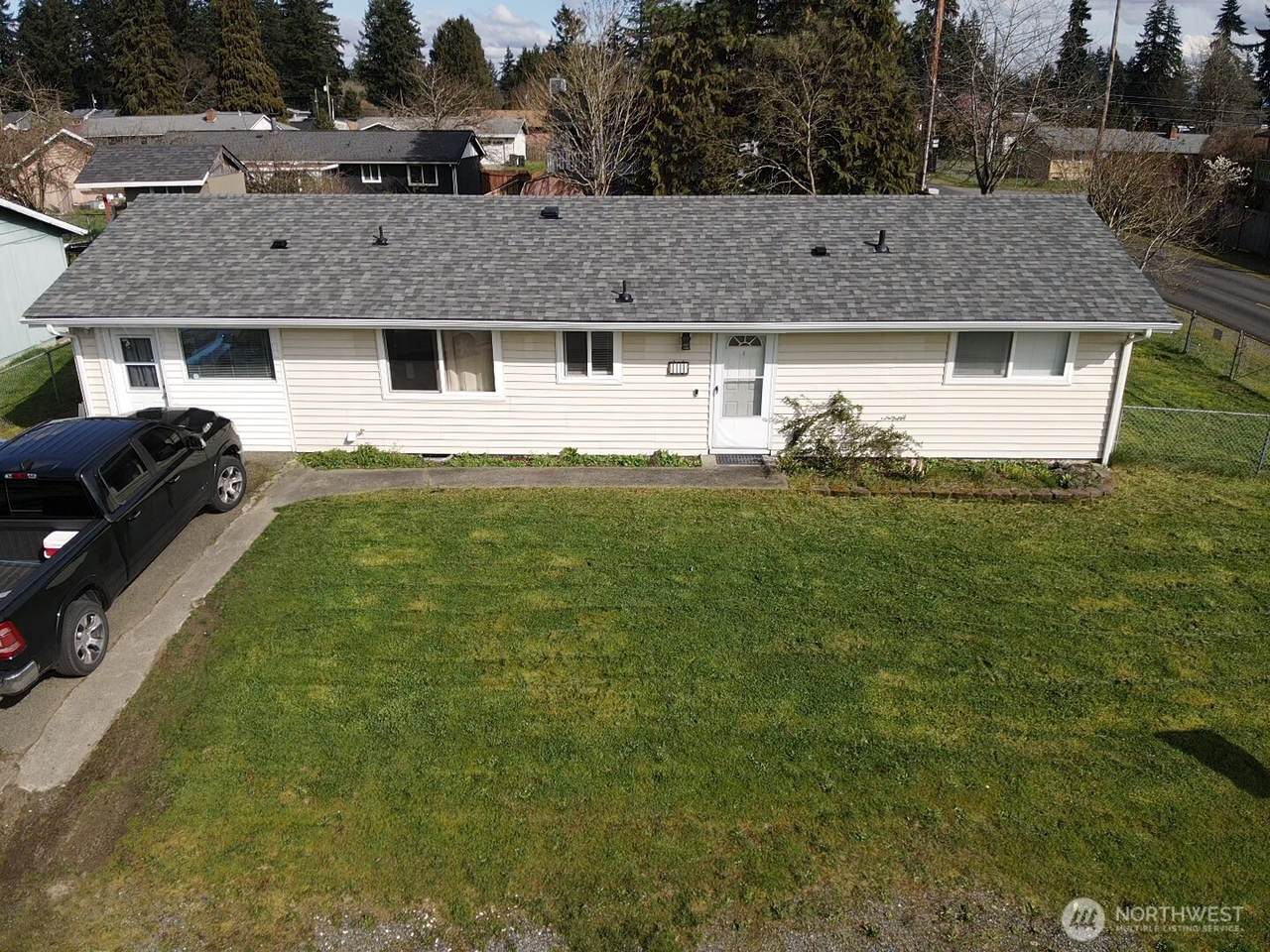 17123 6th Avenue Ct - Photo 1