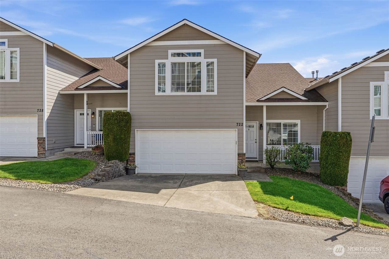 722 Meadow Ridge Lane - Photo 1