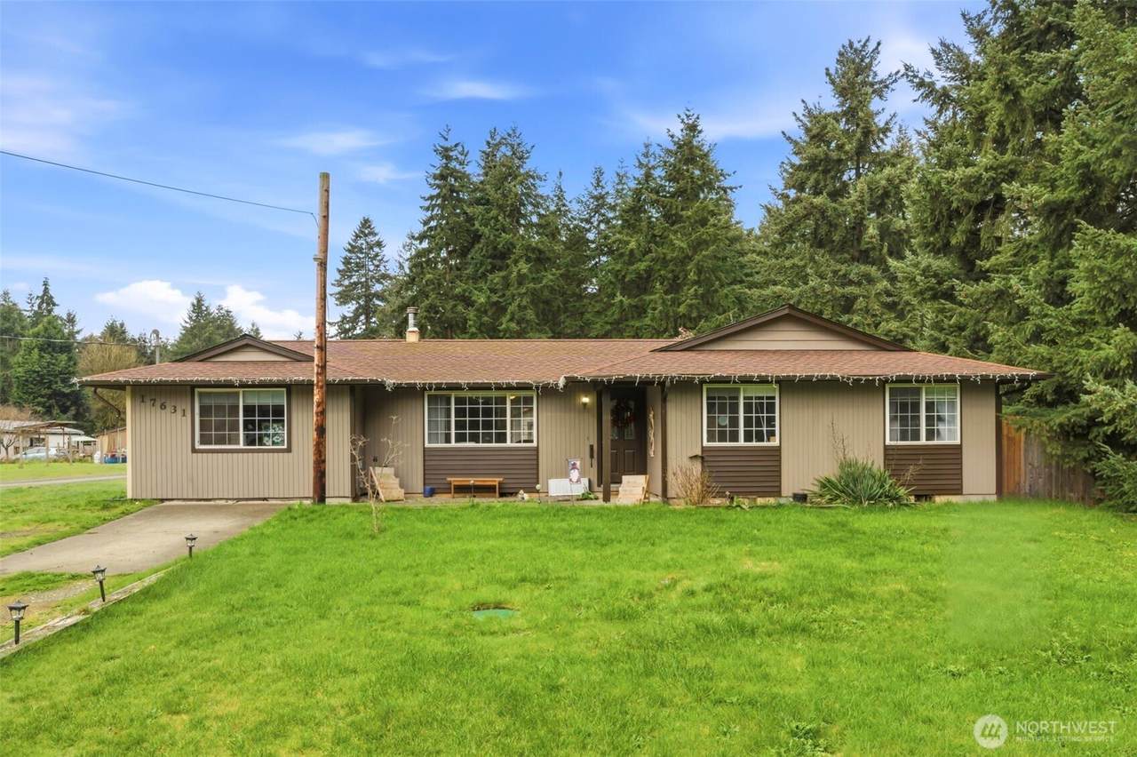 17631 Jordan Street - Photo 1