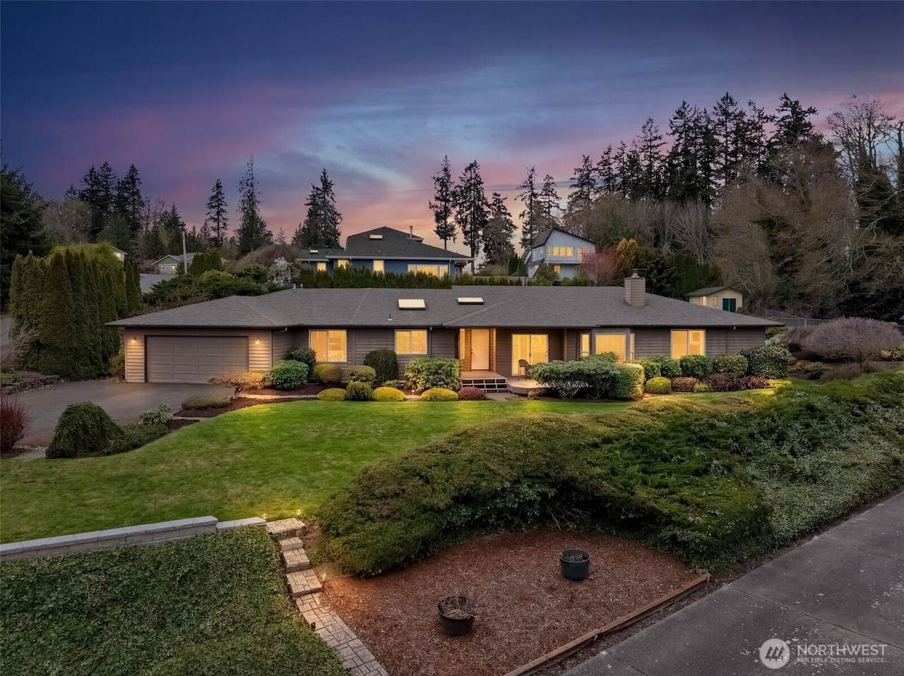 2590 NE William E Sutton Road - Photo 1