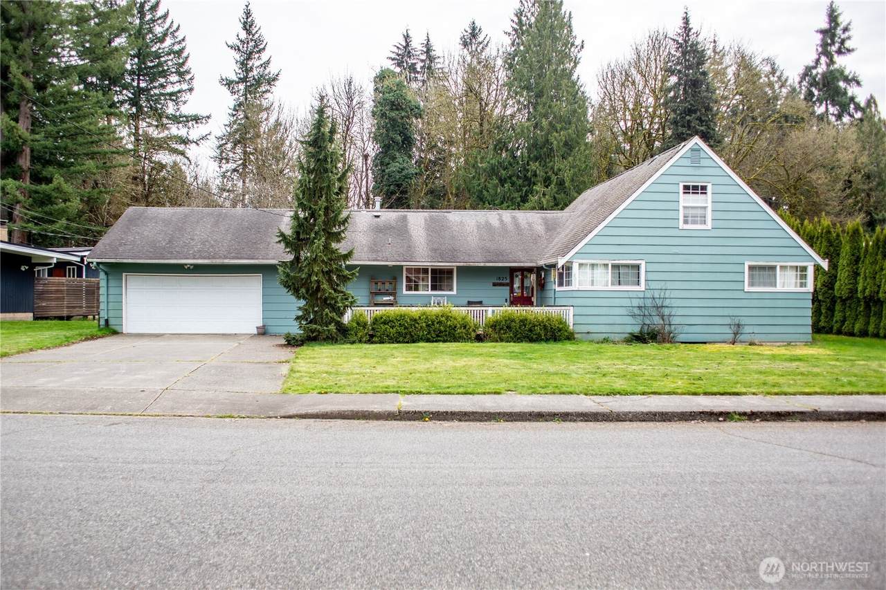 1825 Forest Hill Drive - Photo 1