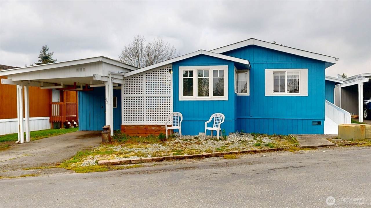 2600 Division Street - Photo 1