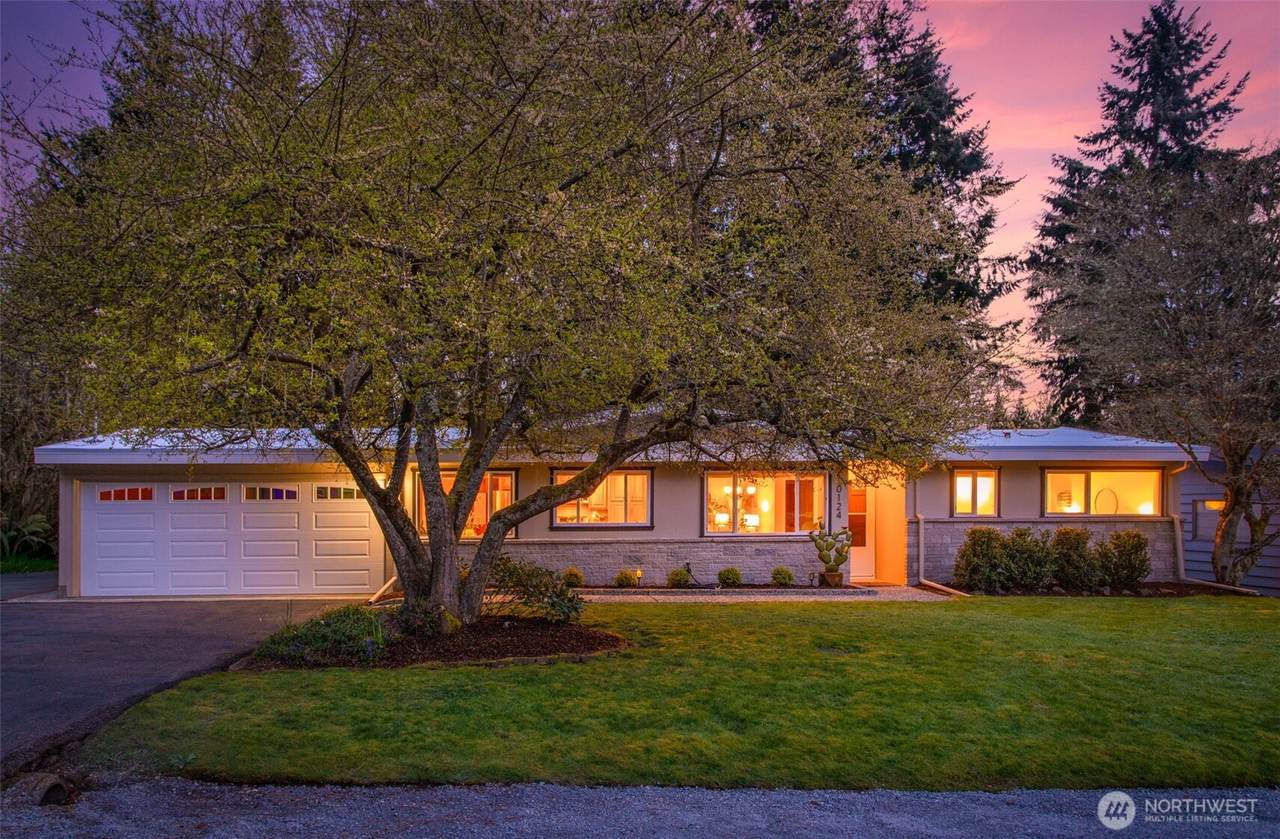 10124 241st Place - Photo 1