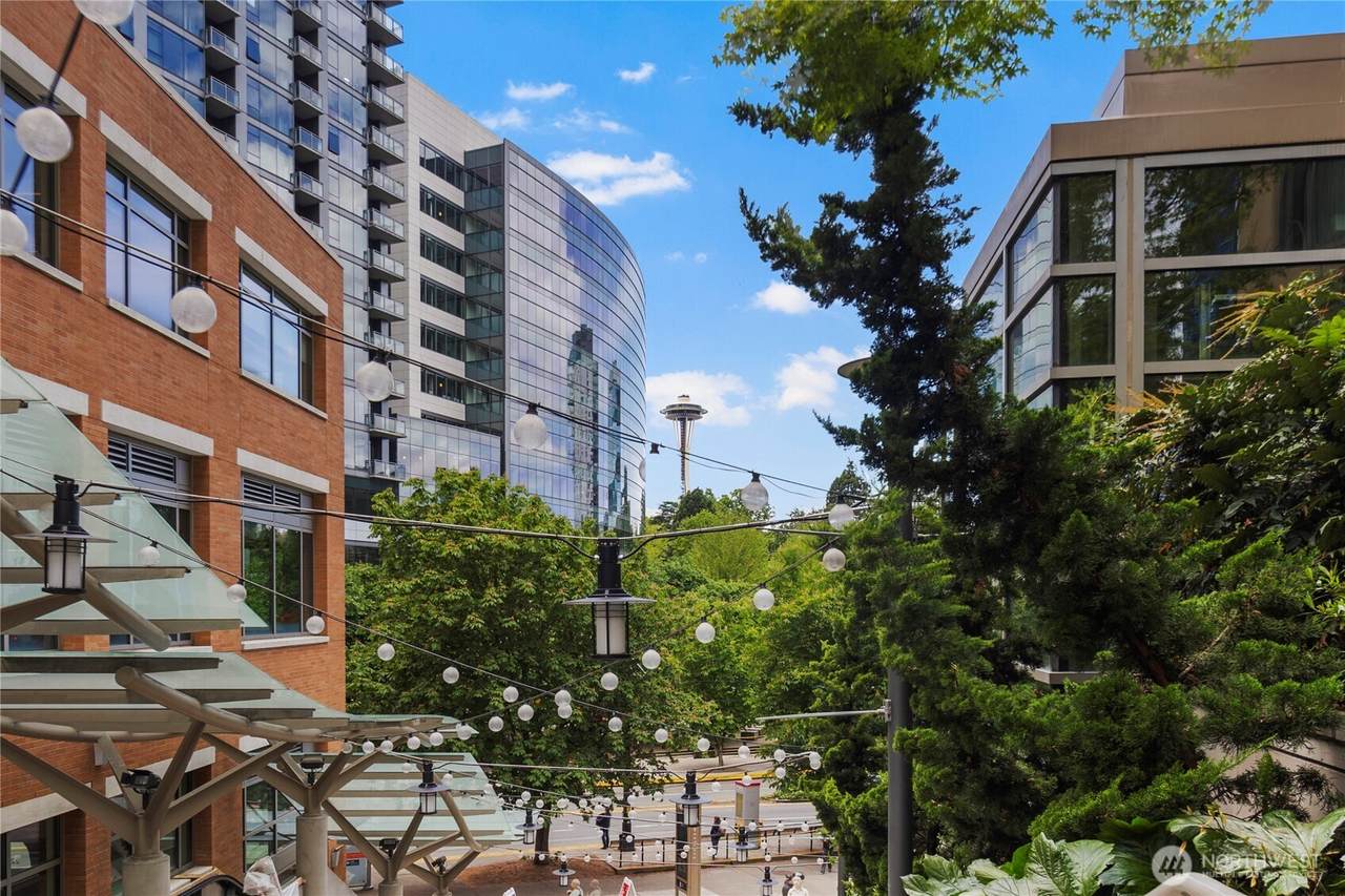900 Lenora Street - Photo 1