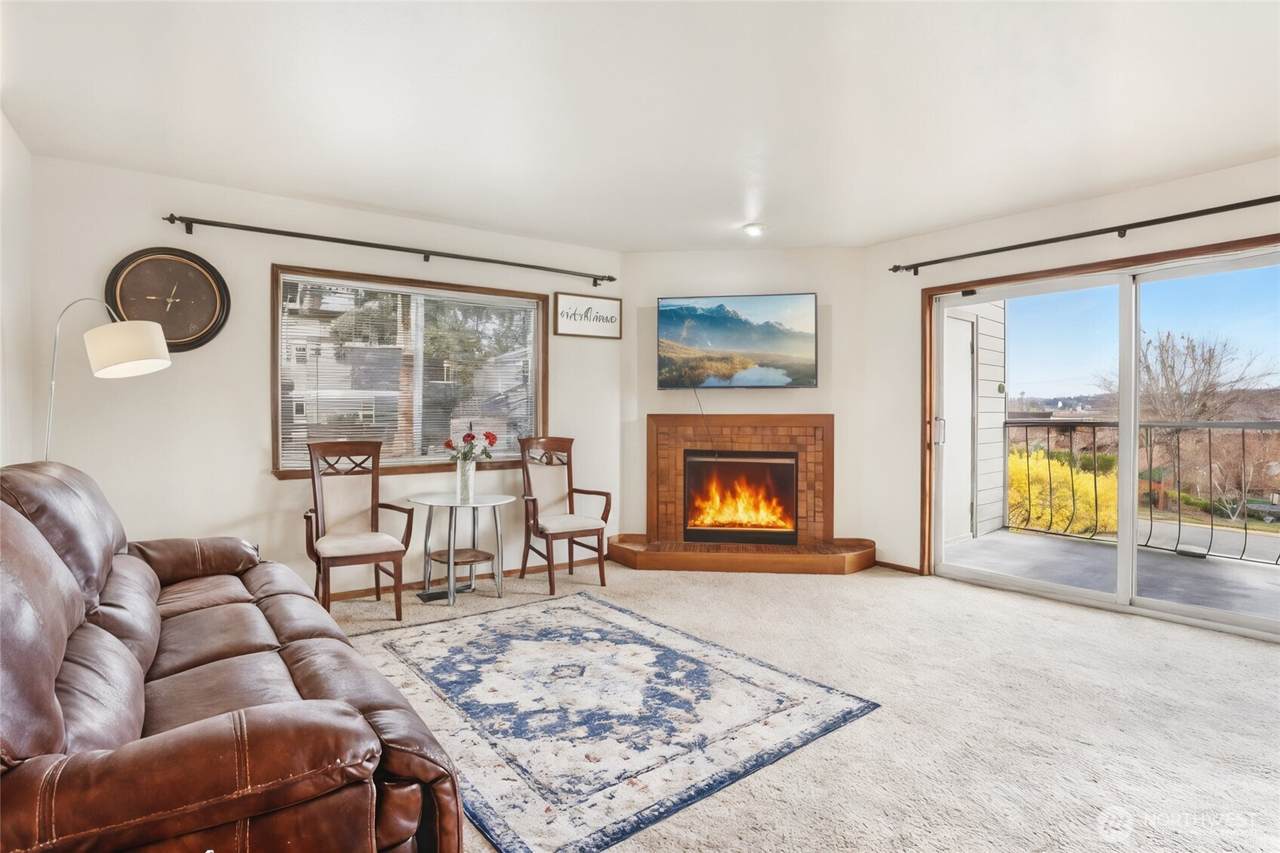 17440 38th Street - Photo 1