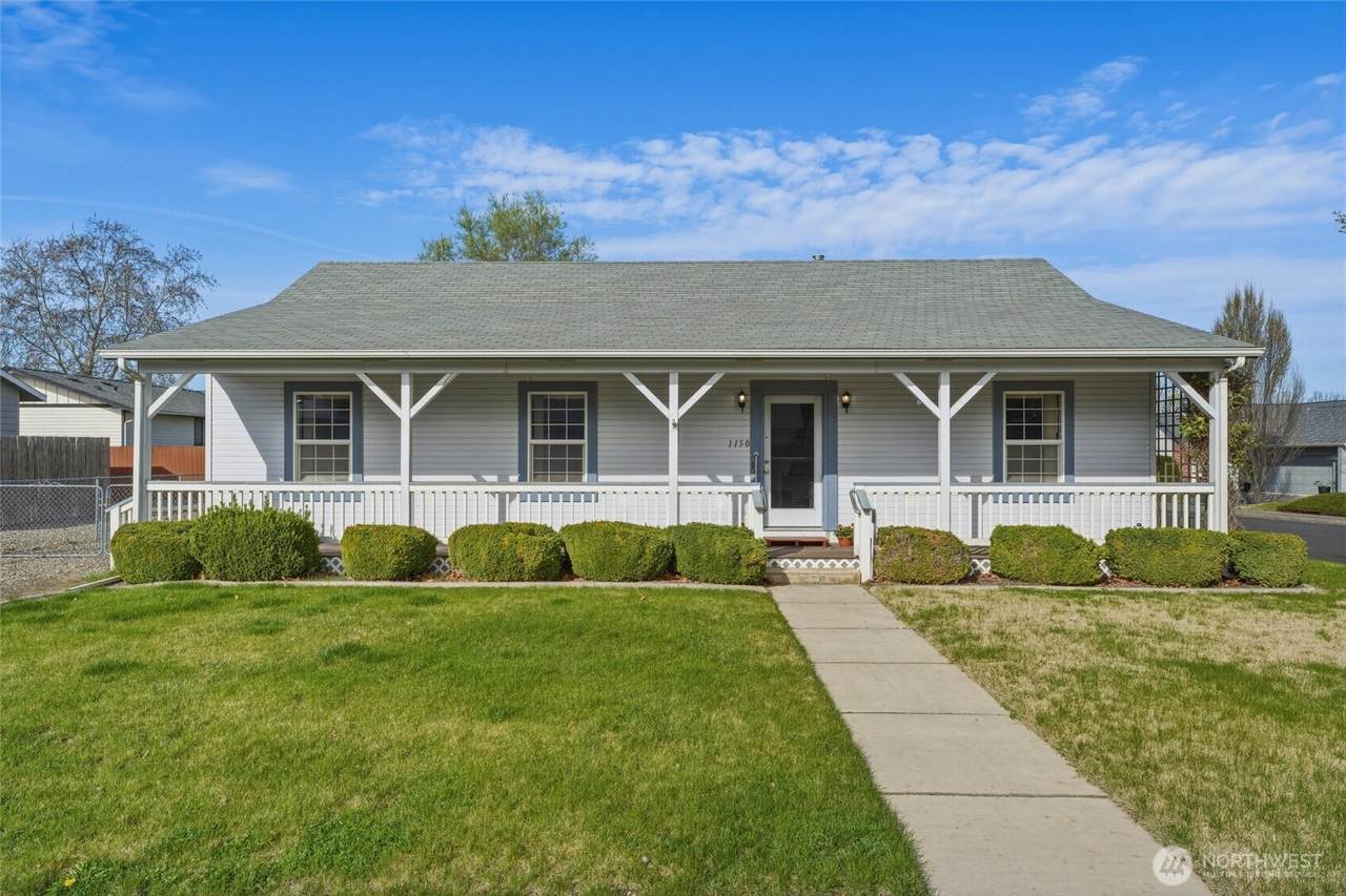 1150 Edgemont Place - Photo 1