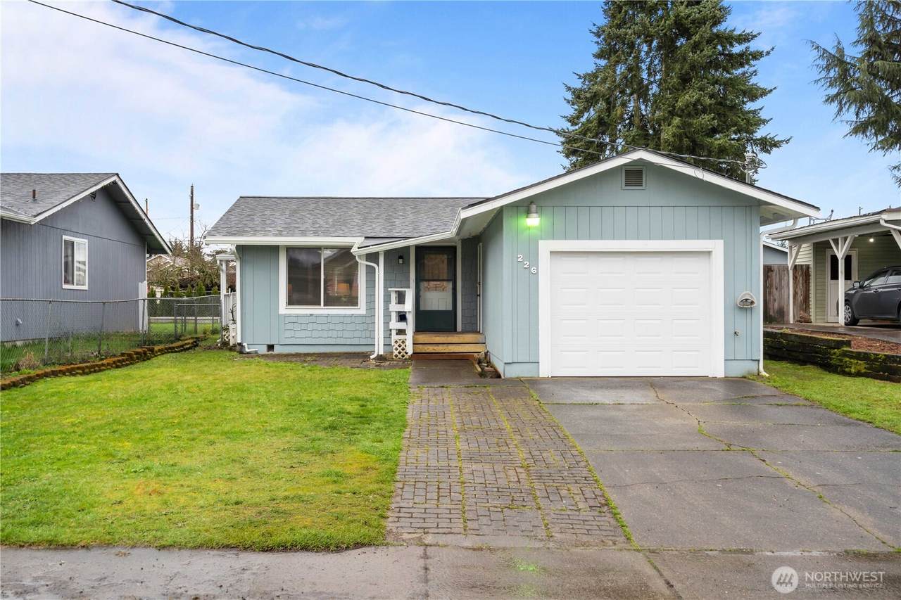 226 S 78th Street - Photo 1