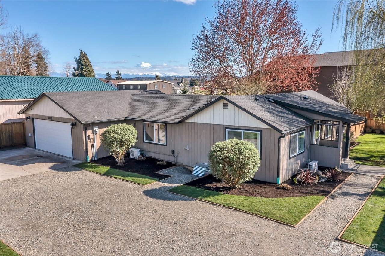 2618 16th Avenue - Photo 1