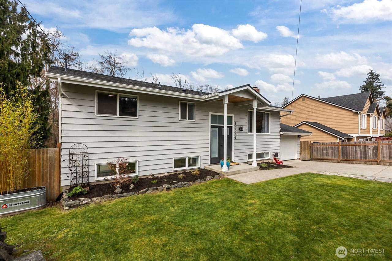 16026 22nd Avenue - Photo 1