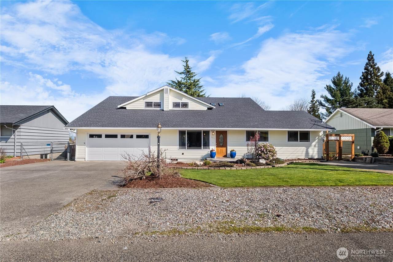 4013 Whitman Street - Photo 1