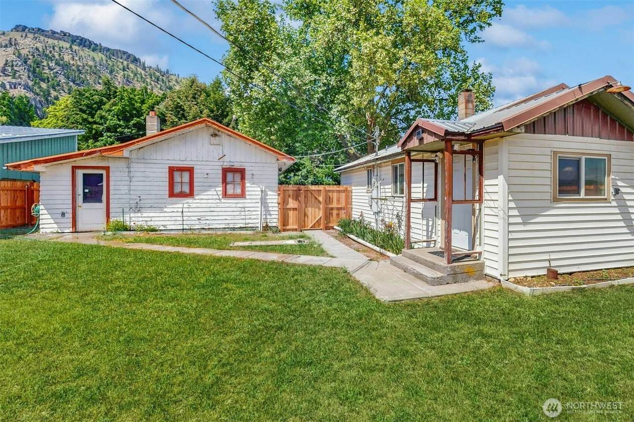 320 Central Street - Photo 1