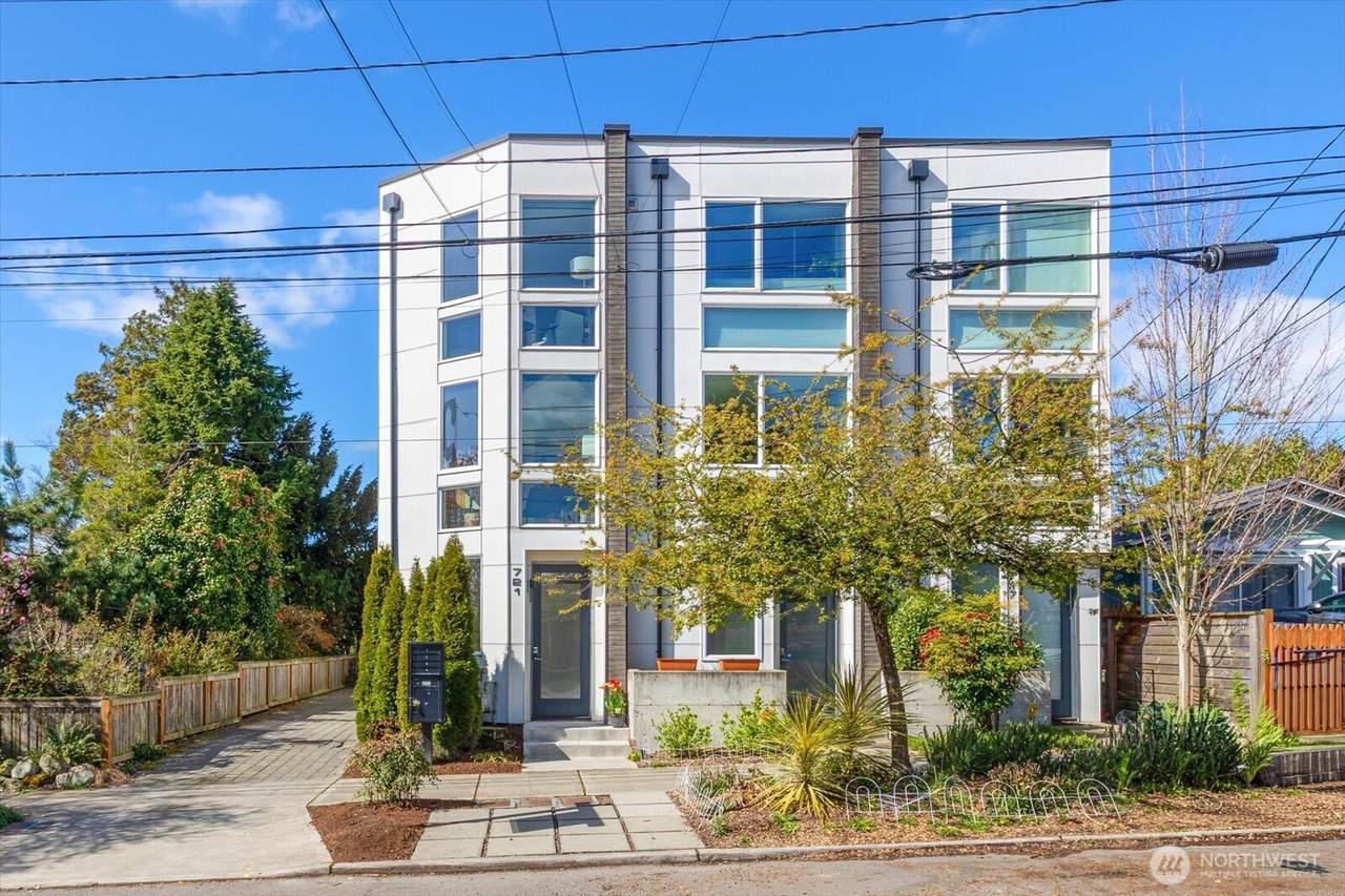721 24th Avenue - Photo 1