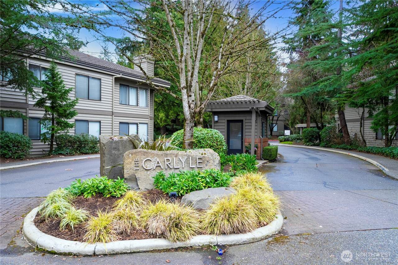 1354 Bellevue Way - Photo 1