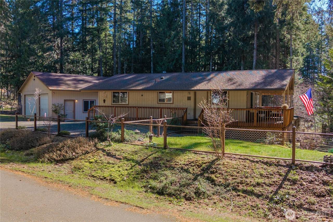 161 Duckabush Loop - Photo 1