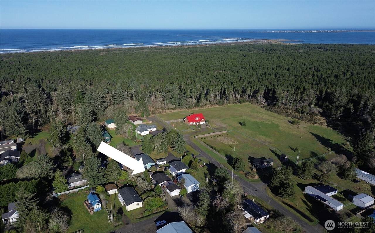 https://bt-photos.global.ssl.fastly.net/nwmls/1280_boomver_1_2498415-1.jpg