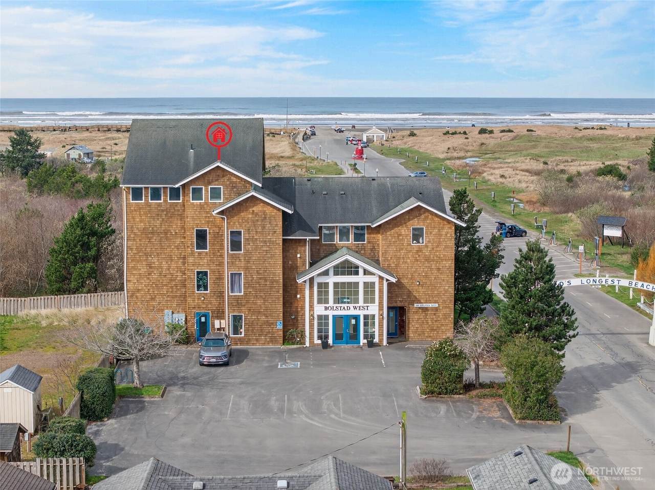 205 Bolstad Avenue - Photo 1