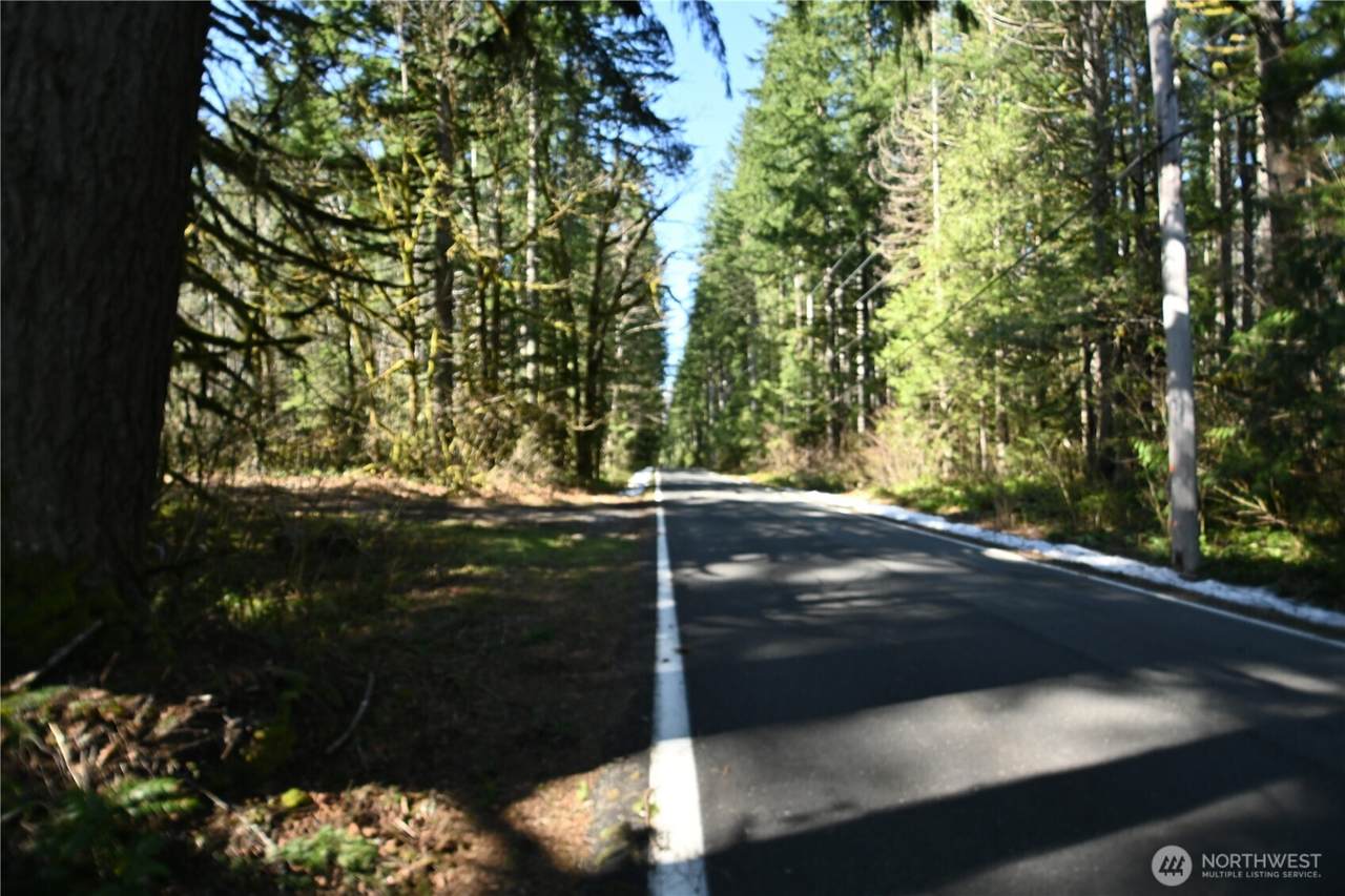 https://bt-photos.global.ssl.fastly.net/nwmls/1280_boomver_1_2498730-1.jpg