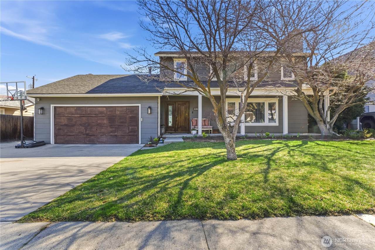 1013 Glenwood Avenue - Photo 1