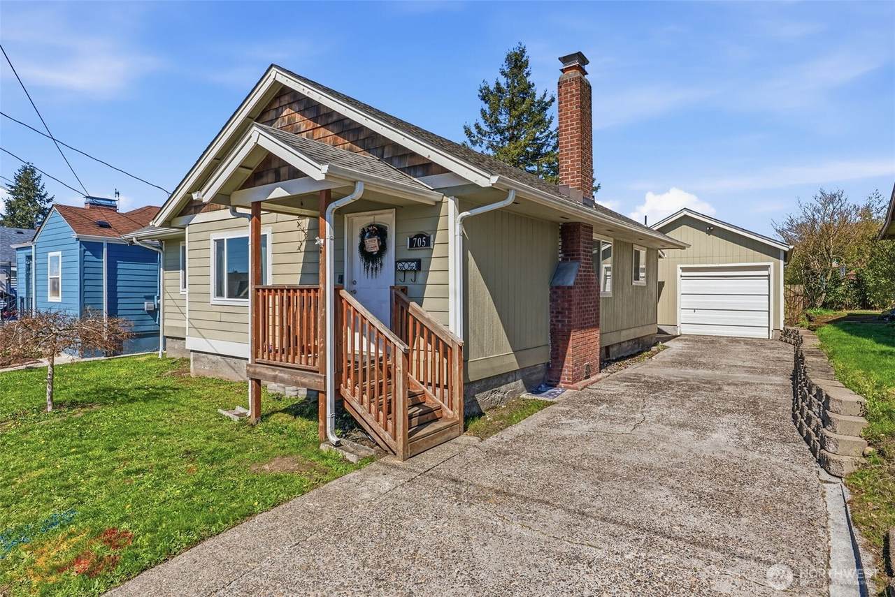 705 Cowlitz Way - Photo 1