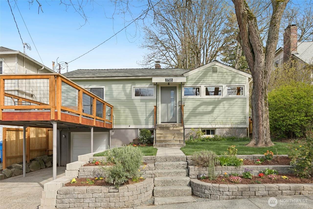 7758 Highland Park Way - Photo 1