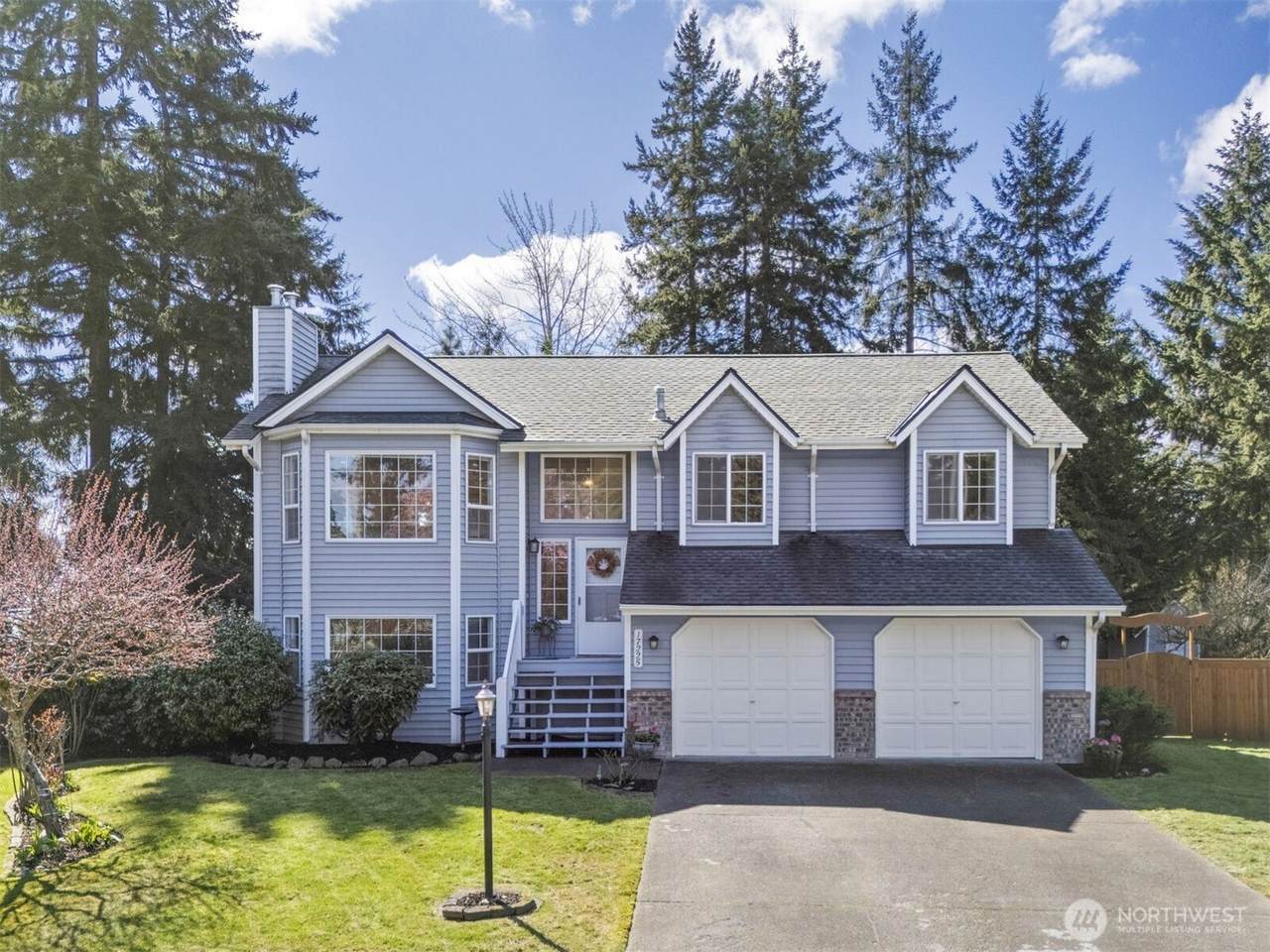 17225 90th Avenue - Photo 1