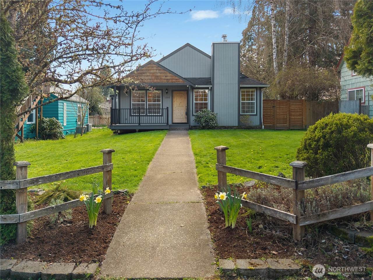 1505 Dickinson Avenue - Photo 1