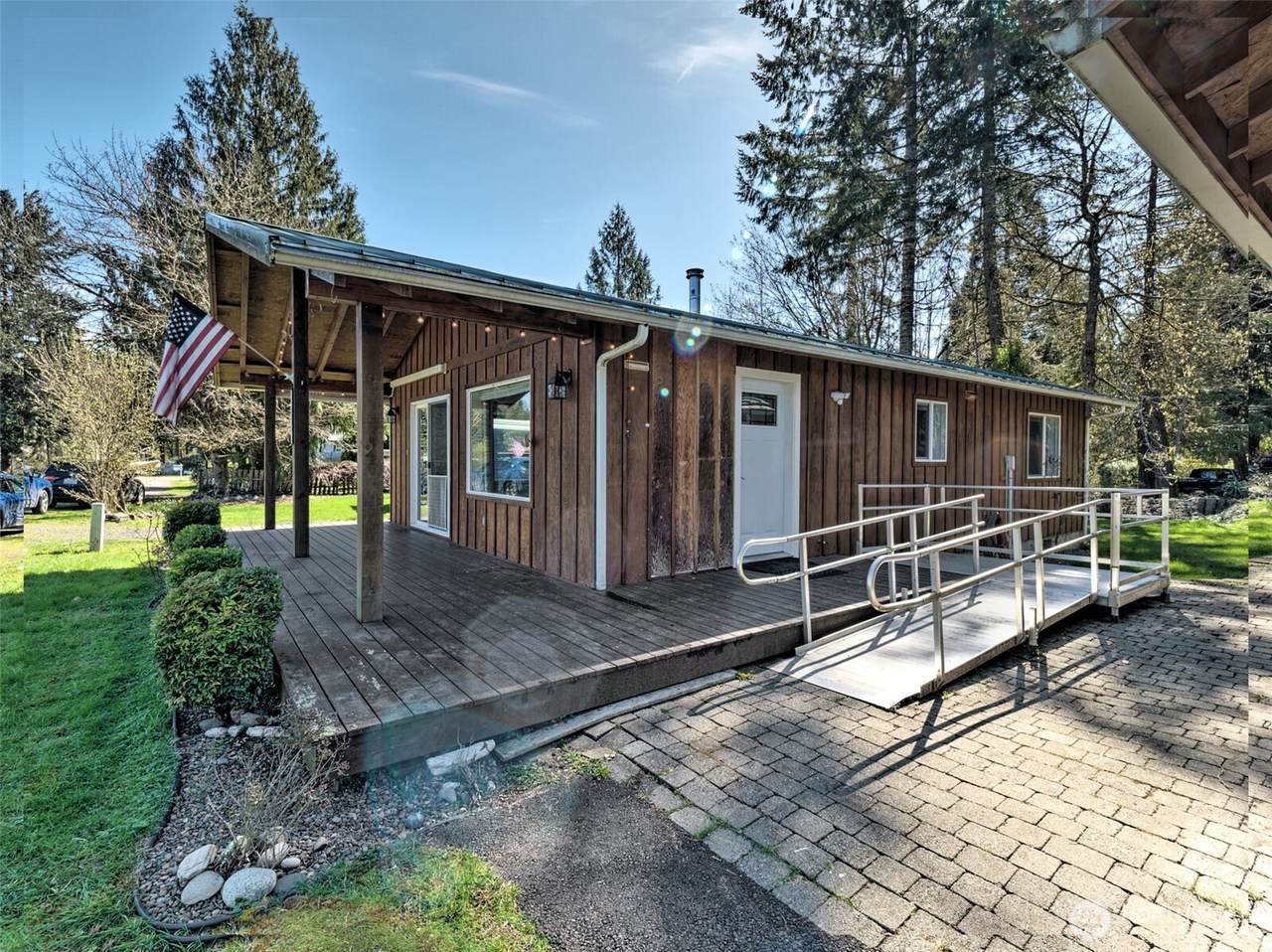 30 NE Brook Place - Photo 1