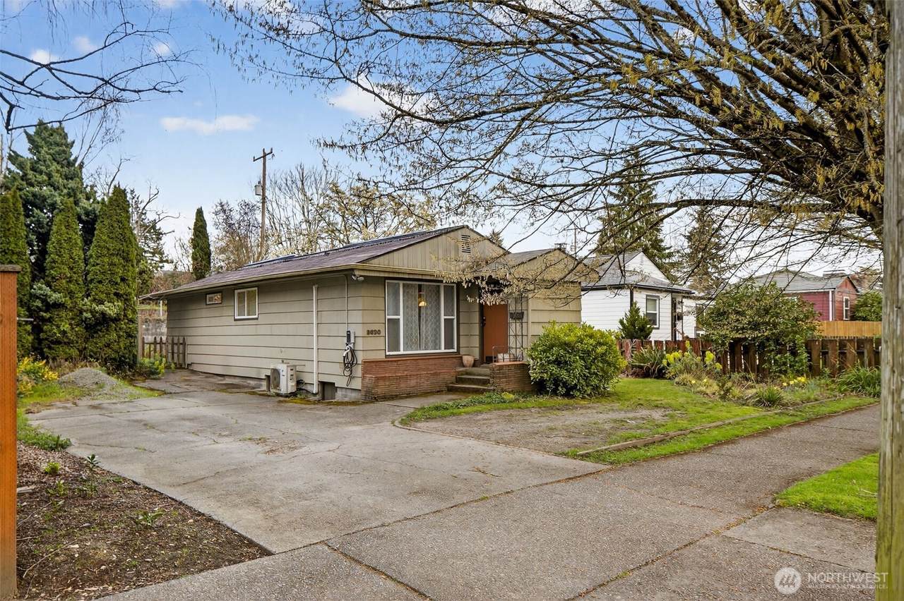8620 35th Avenue - Photo 1