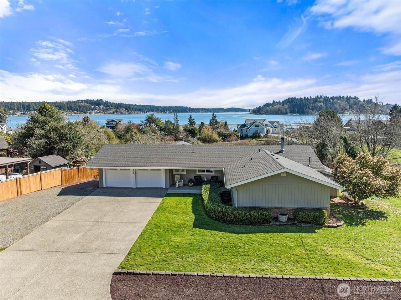 2809 Moorelands Avenue - Photo 1