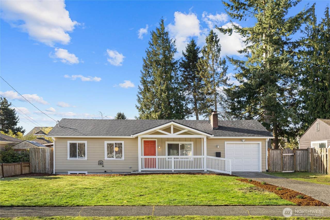 6826 11th Street - Photo 1