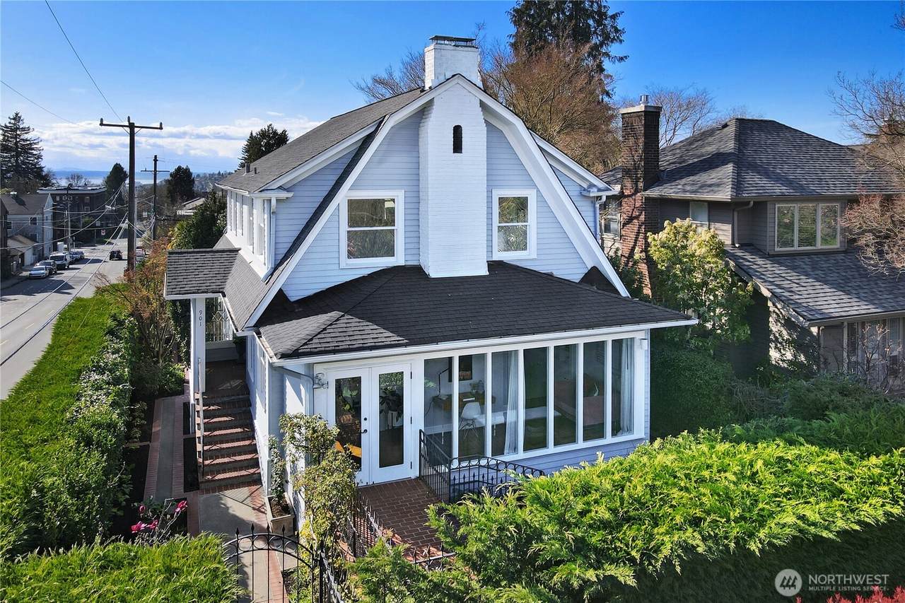 901 11th Avenue - Photo 1