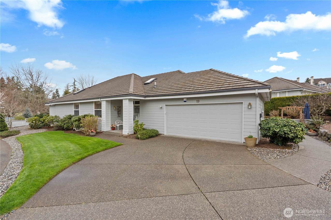 3012 Narrows Drive - Photo 1