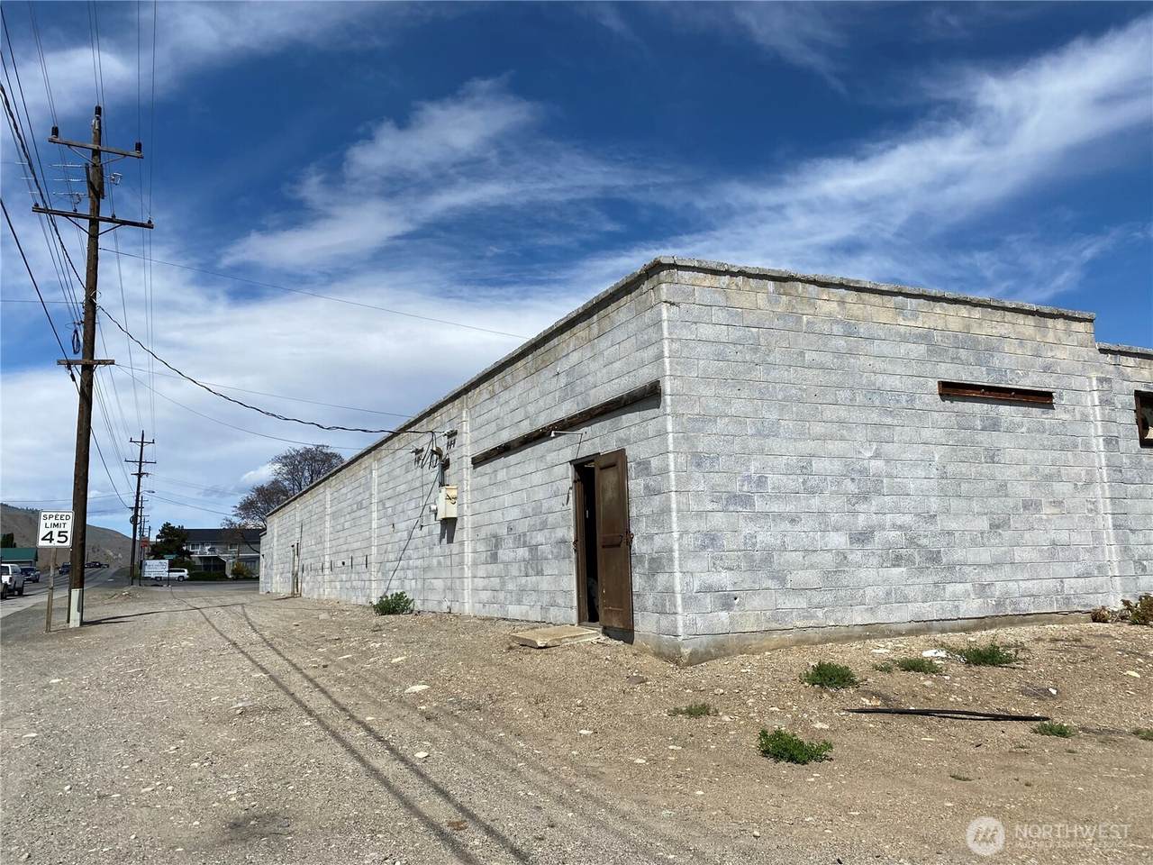 13954 Us 2 - Photo 1