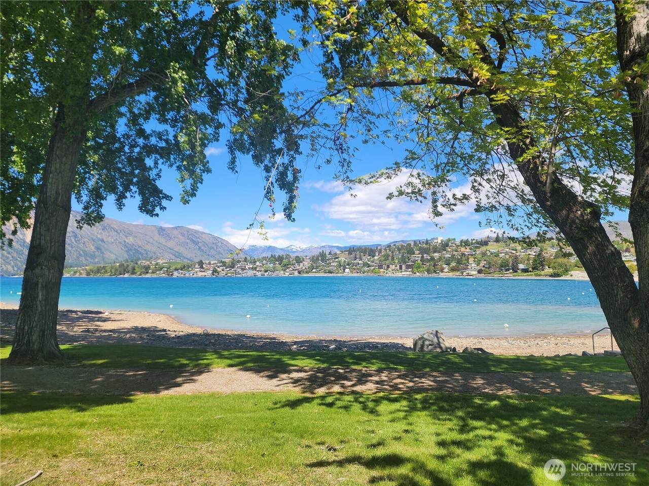 1 Beach 570-G - Photo 1