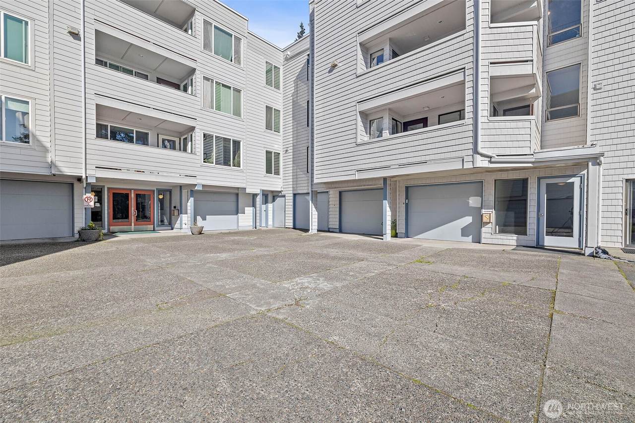 17417 Ashworth Avenue - Photo 1