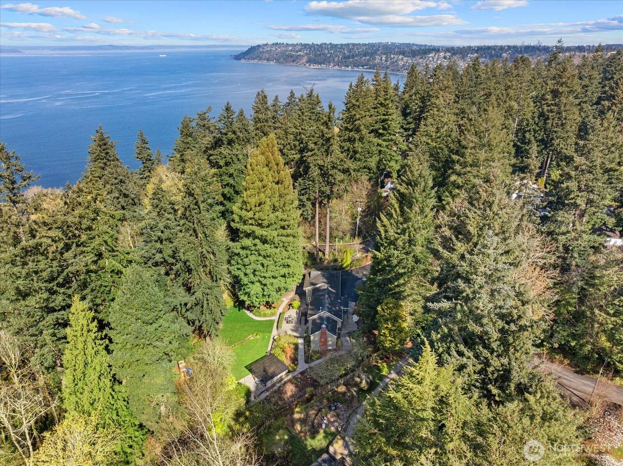 2501 149th Street - Photo 1