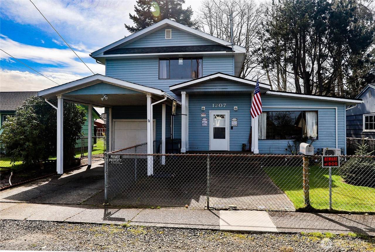 1207 Perry Street - Photo 1