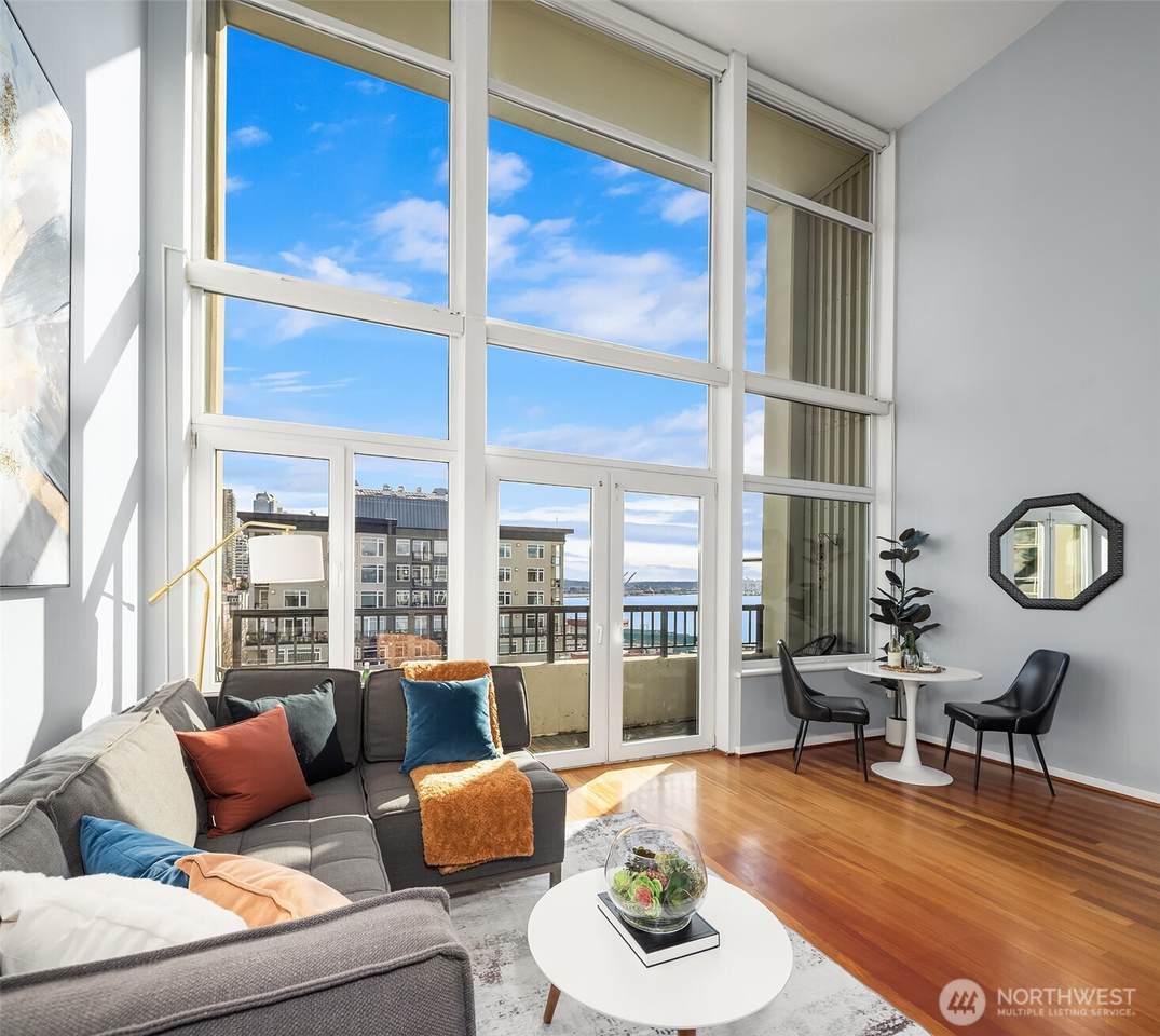 2717 Western Avenue - Photo 1