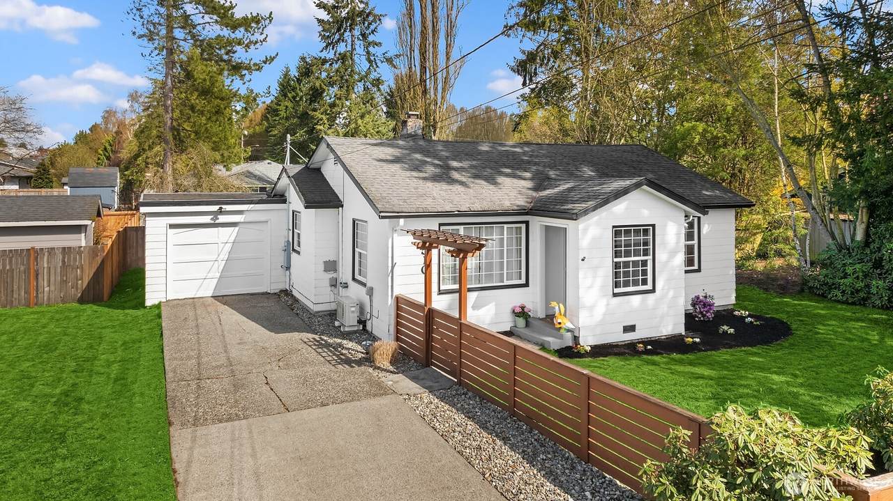 510 10th Street - Photo 1