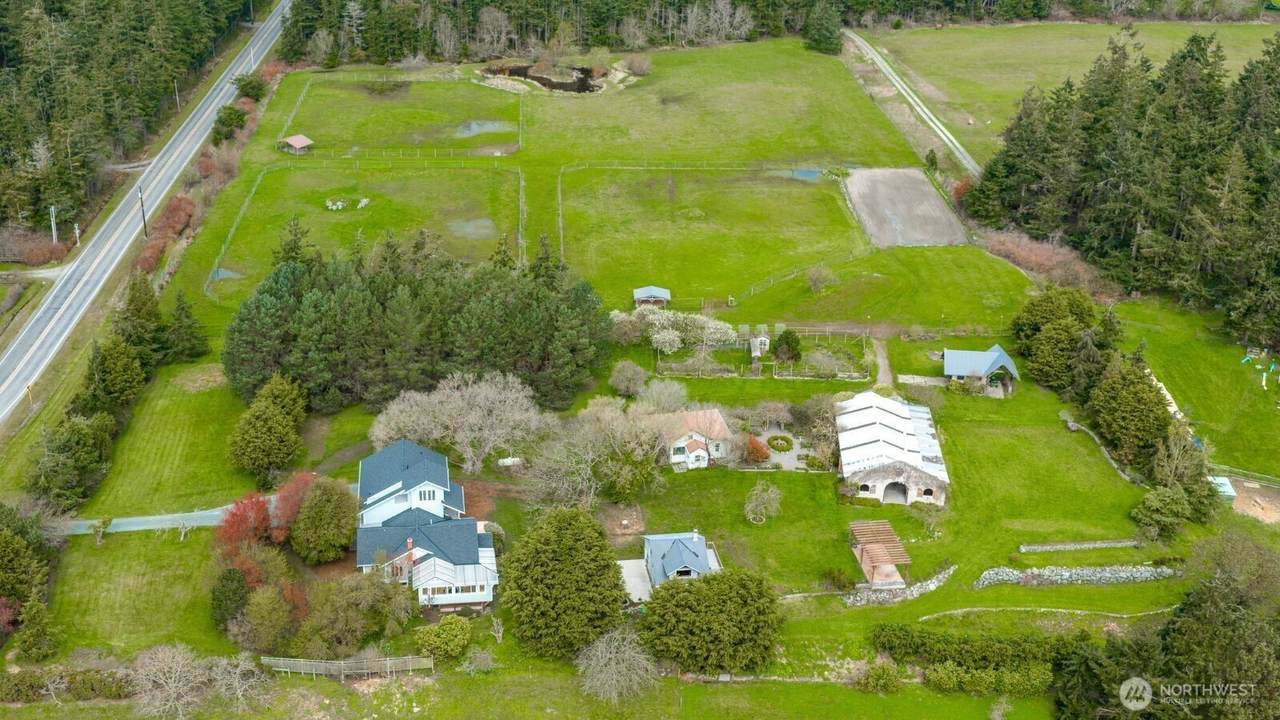 2030 Zylstra Road - Photo 1