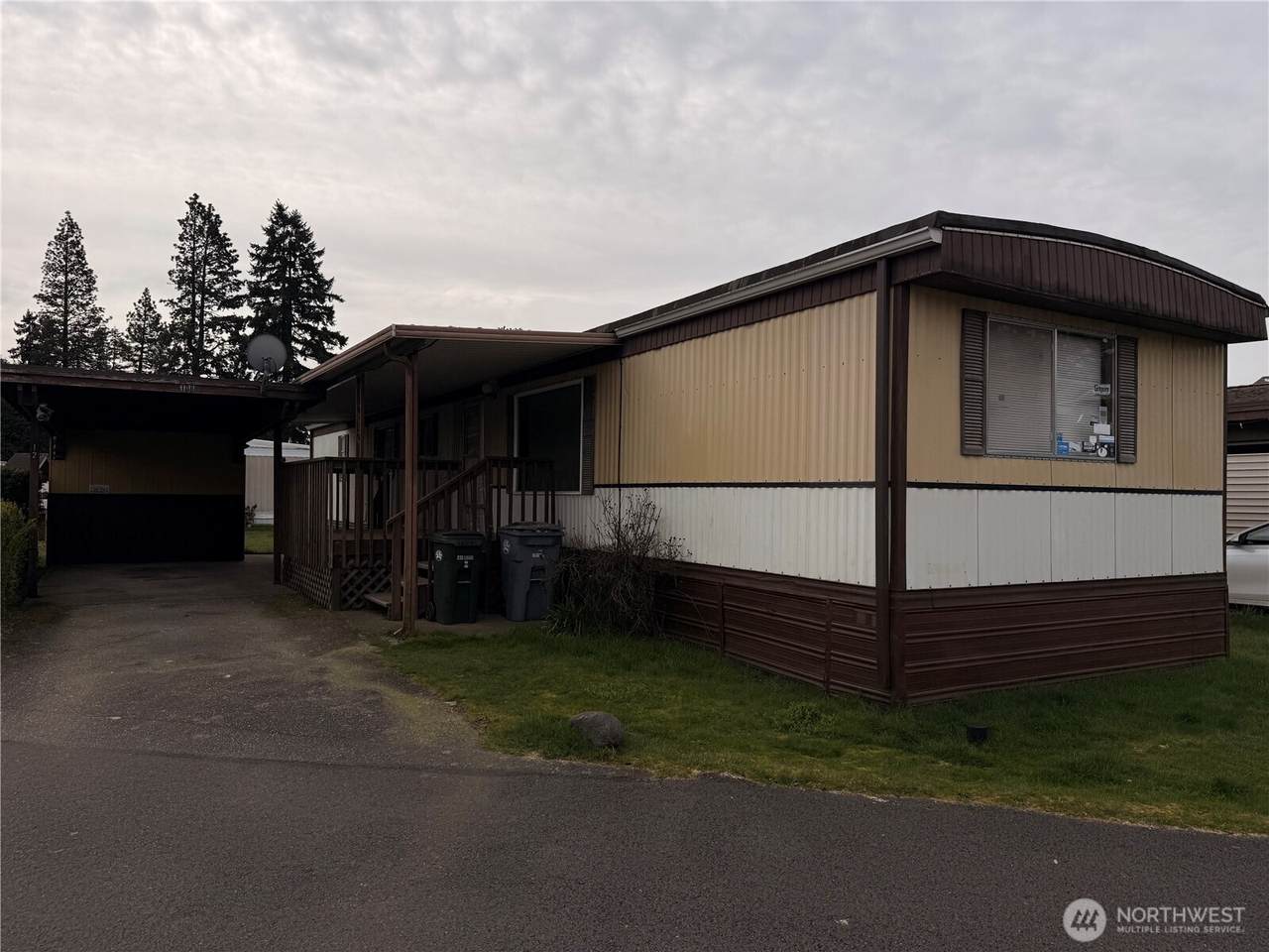 108 194th Street - Photo 1
