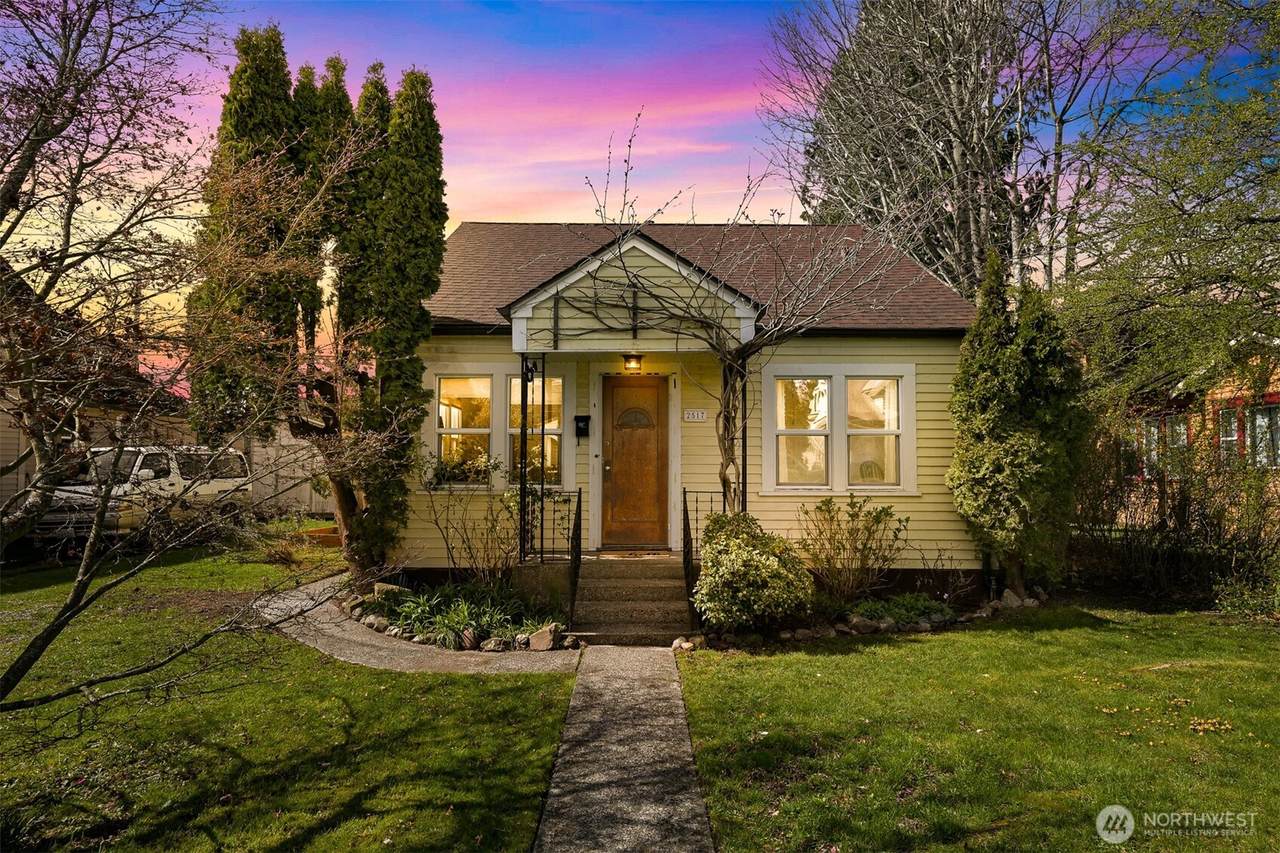 2517 Peabody Street - Photo 1