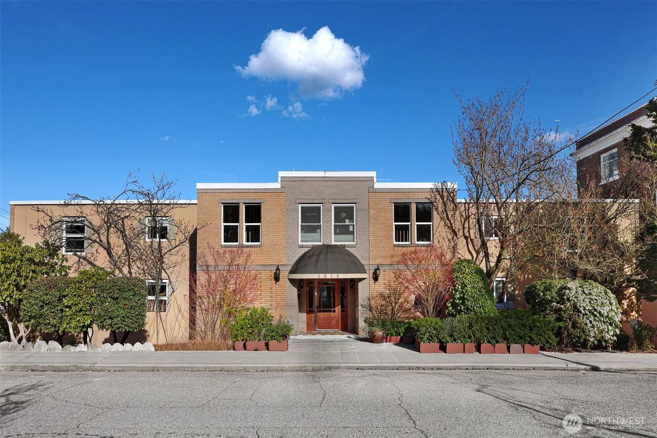 1818 Bigelow Avenue - Photo 1