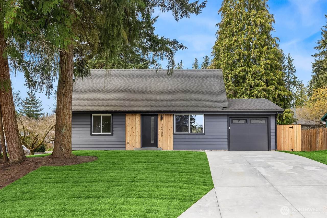14205 77th Avenue - Photo 1