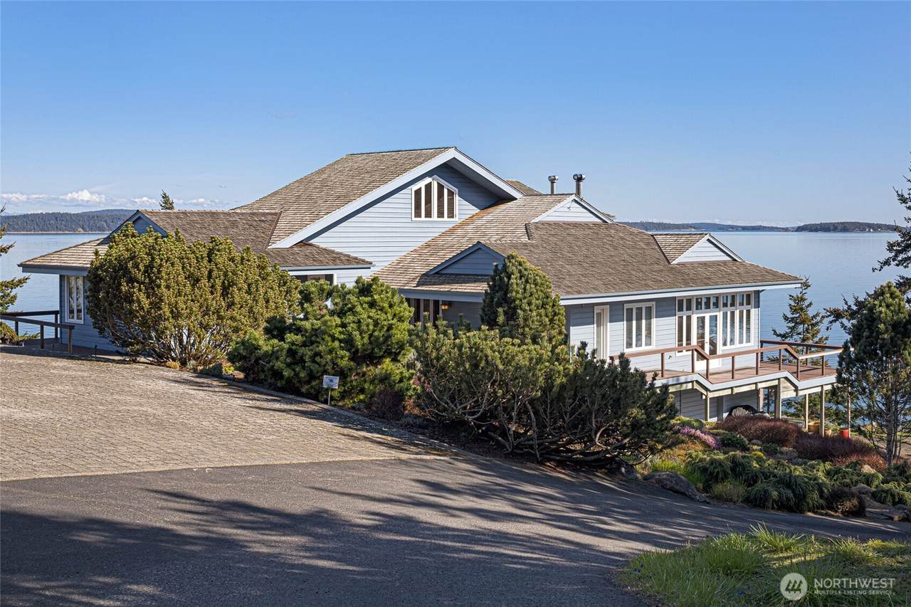 571 Golf Course Road - Photo 1