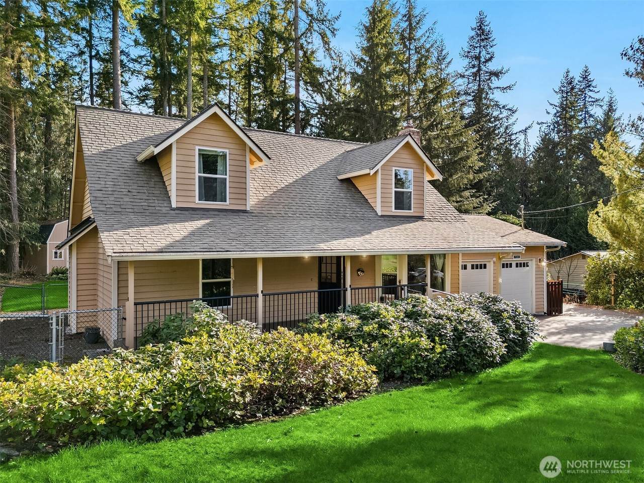 21803 154th Street - Photo 1