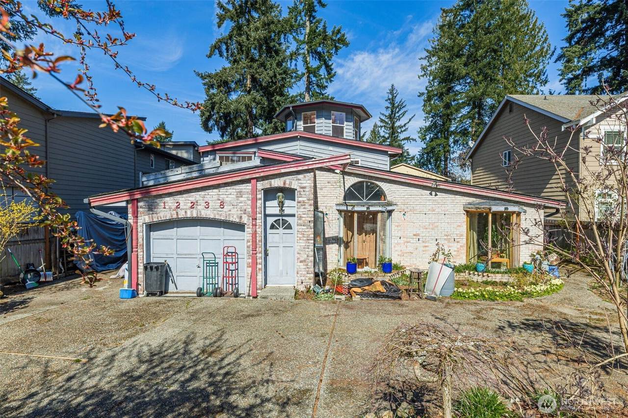 12238 70th Street - Photo 1