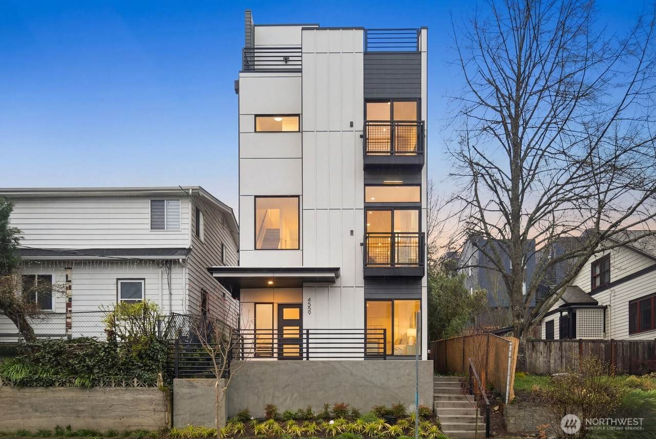 4559 34th Avenue - Photo 1
