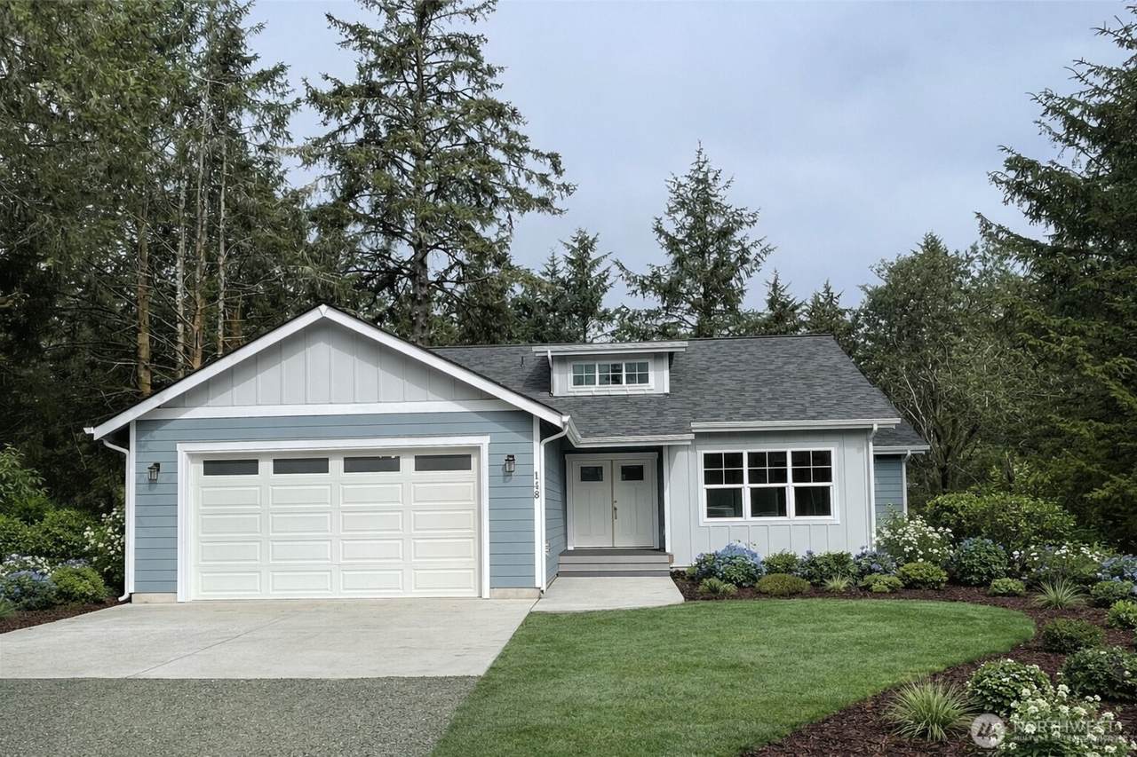 387 Sextans Avenue - Photo 1
